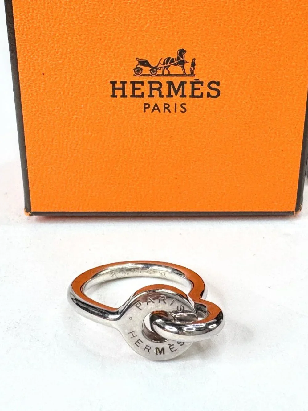Vintage Hermès Dubbel O Silver Tone Horseshoe Charm Wide Ring with Box GS868